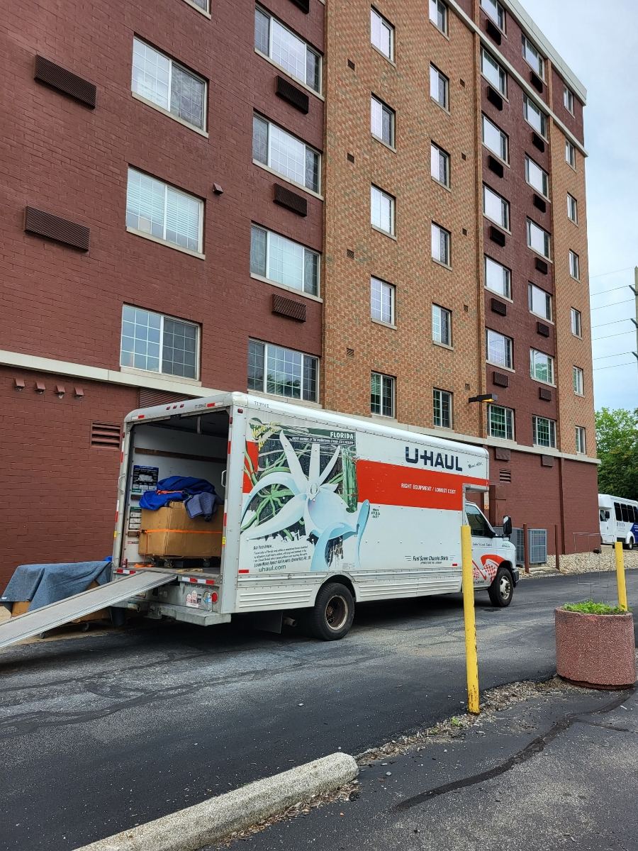Moving job photo from Affordable Moving Solutions of Ohio